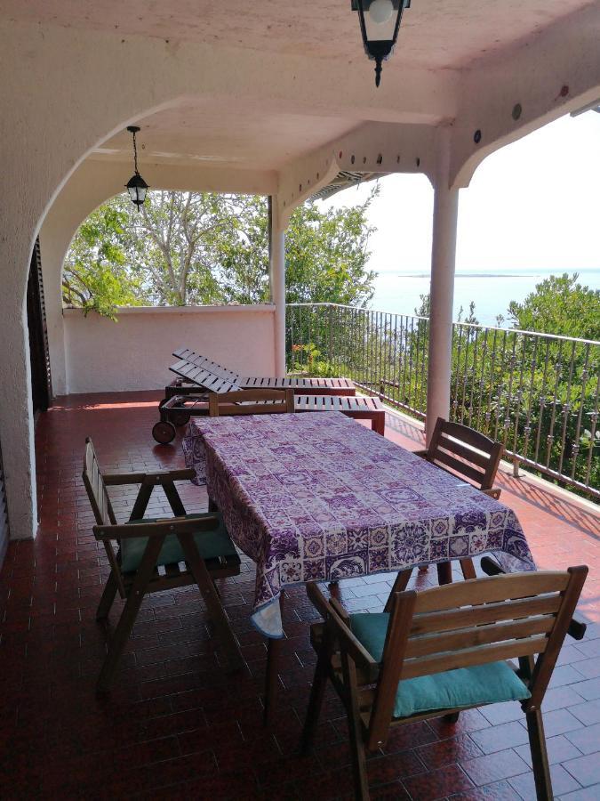 Apartments Bassi Stara Baska Luaran gambar