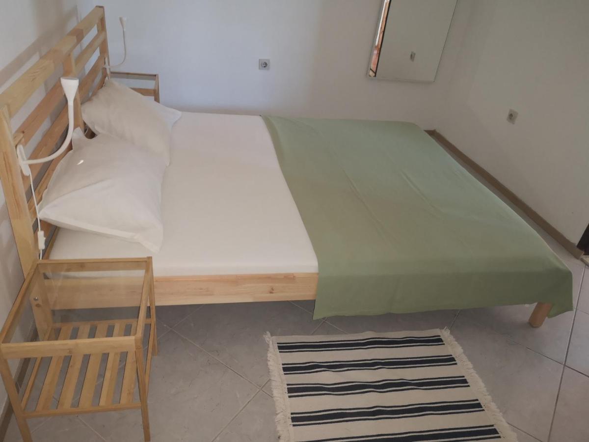 Apartments Bassi Stara Baska Luaran gambar