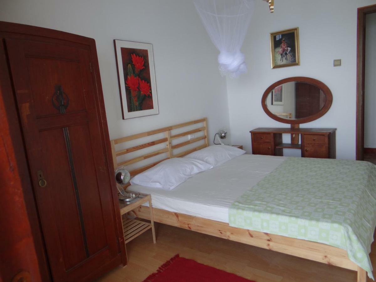 Apartments Bassi Stara Baska Luaran gambar