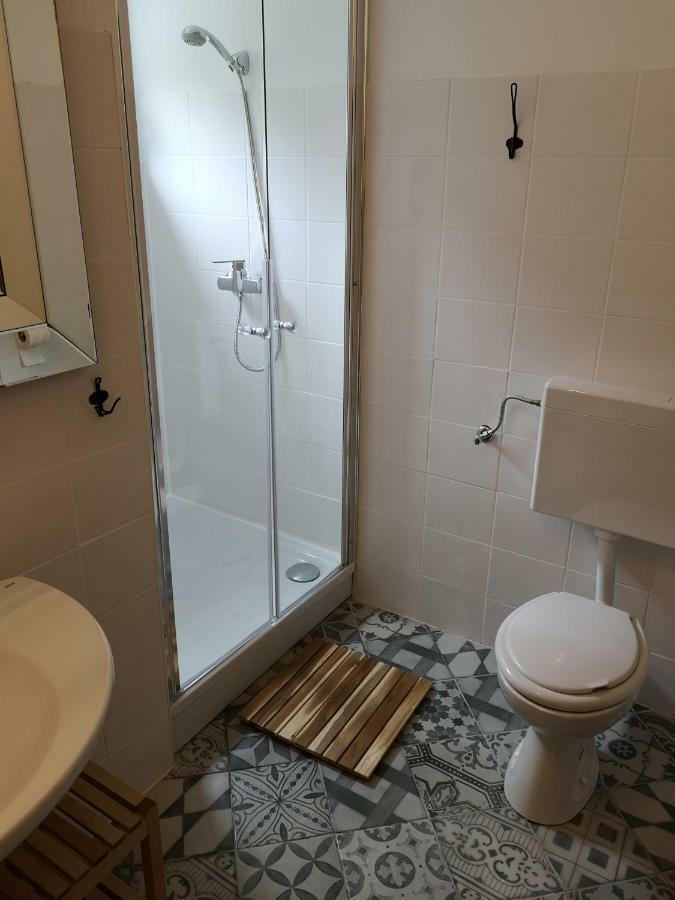 Apartments Bassi Stara Baska Luaran gambar